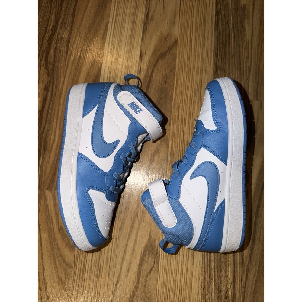 Nike 3Y Court‎ Borough 2 Mid White Baby Carolina Blue EUC Sneakers Kids Boys